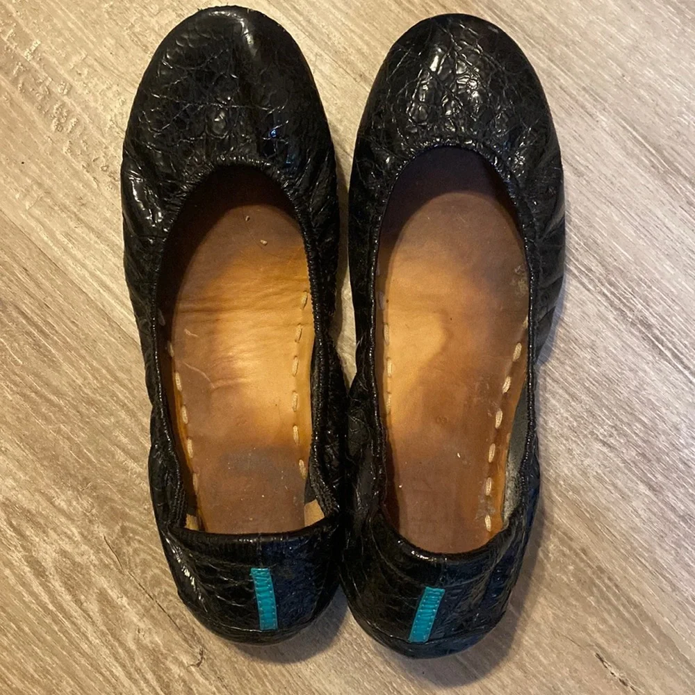 Obsidian Black Tieks, Size 8, Very Worn - Picture 1 of 4